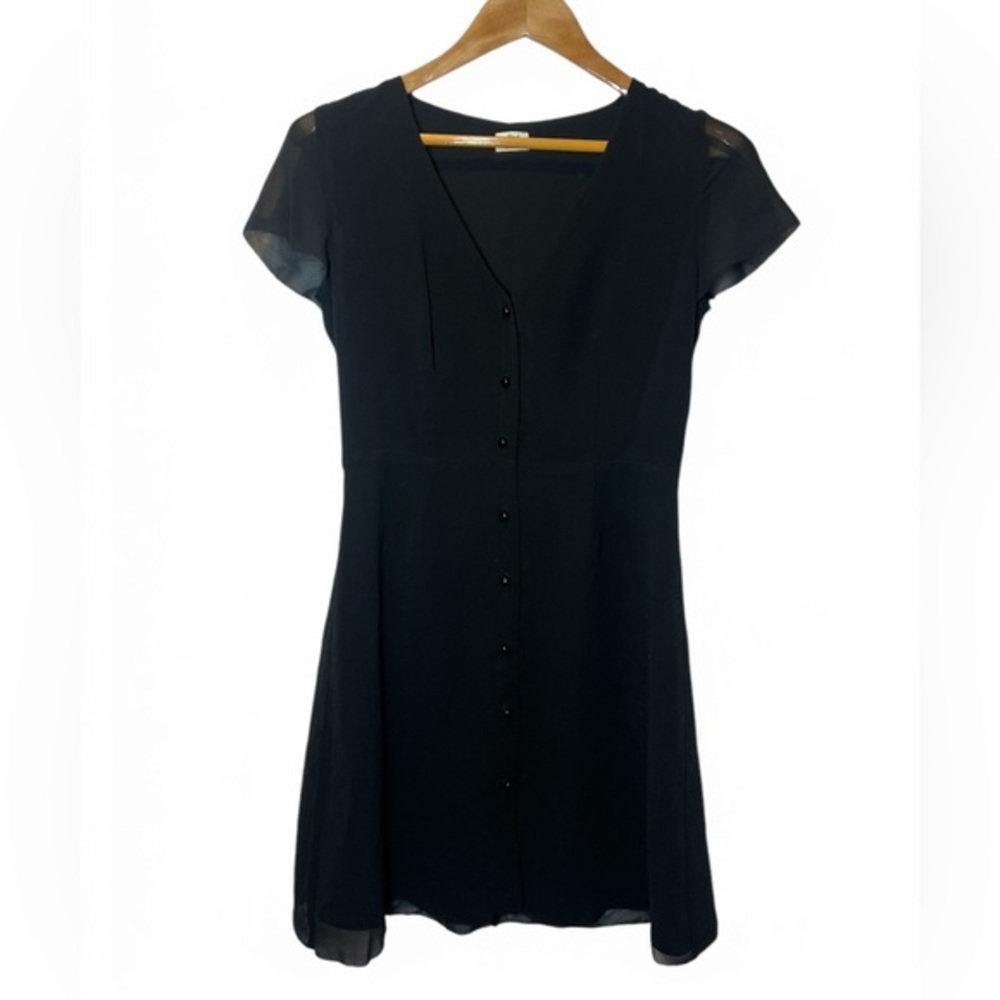 Aritizia Wilfred Zelie Black Noir‎ Button Front Cap Sleeve Dress Women 2 Office